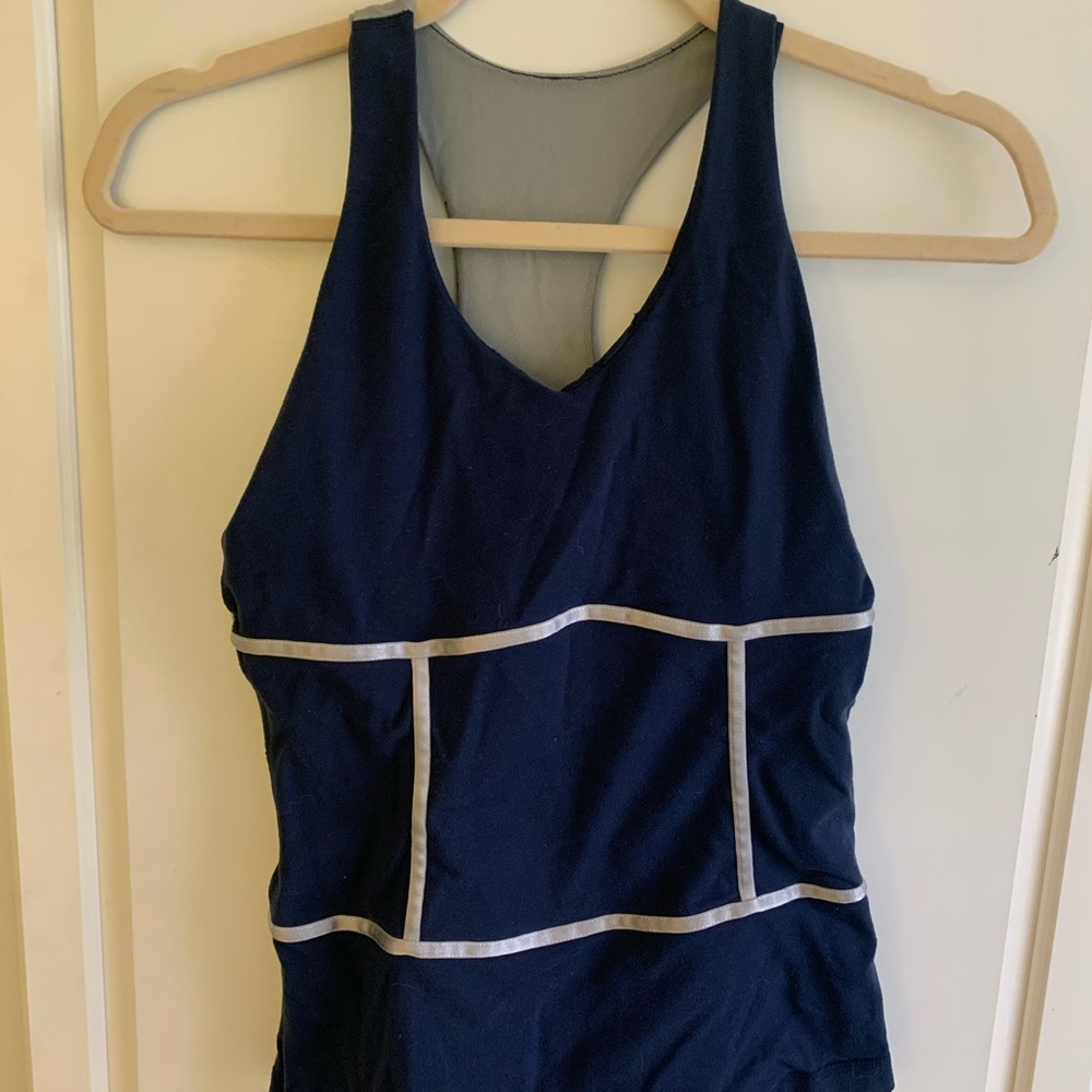 Lululemon Women’s Workout Top